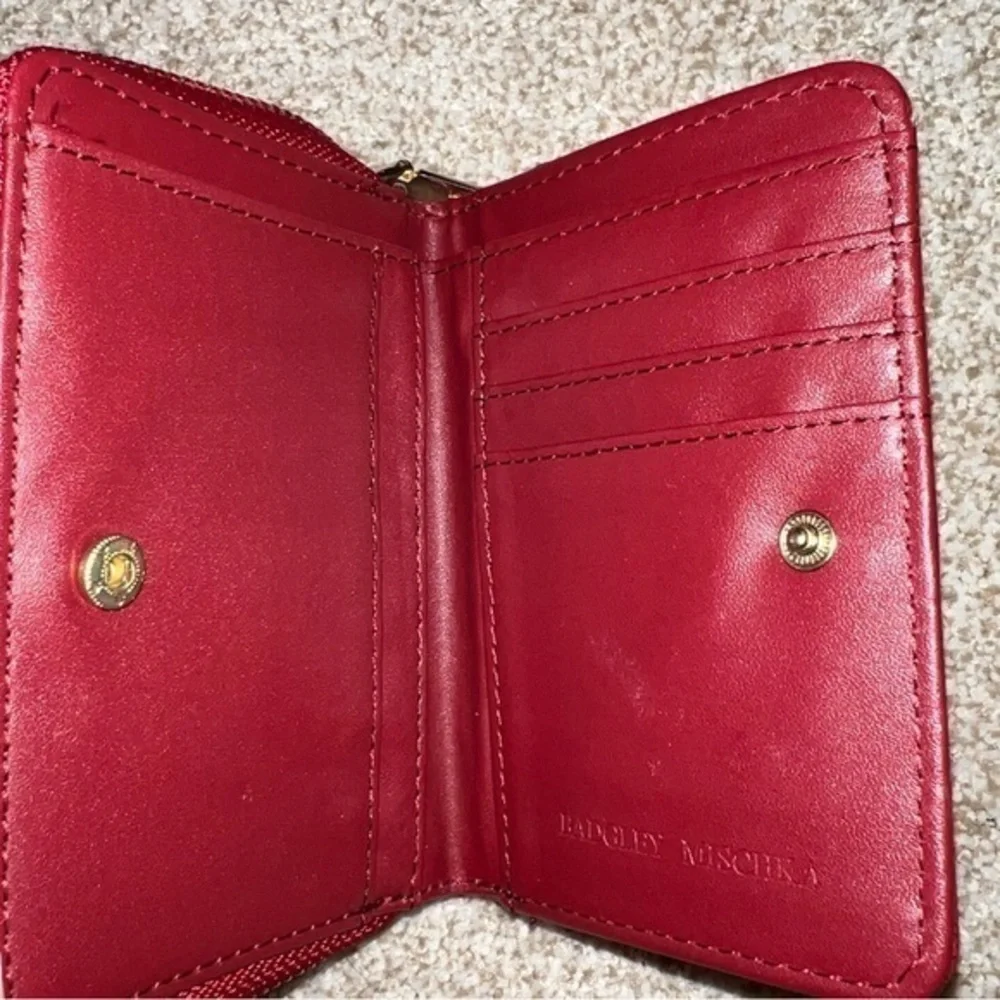 NWT Badgley Mischka Vegan Leather Wallet Purse‎ Red